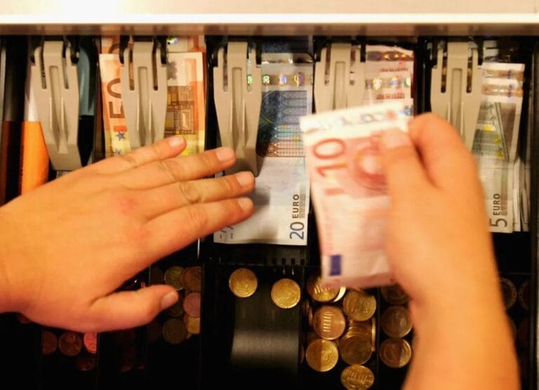 Certificados de Aforro vs Depósitos a Prazo: Qual é a Melhor Opção em 2026?