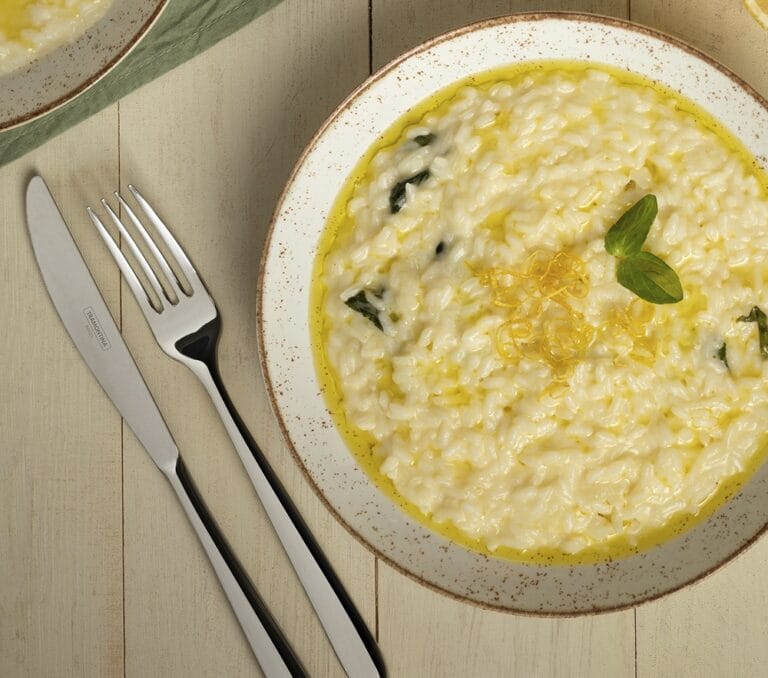 Risoto de Limão e Parmesão — leve, aromático e elegante
