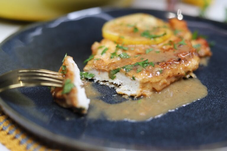 Escalopes de Frango com Molho de Manteiga e Limão