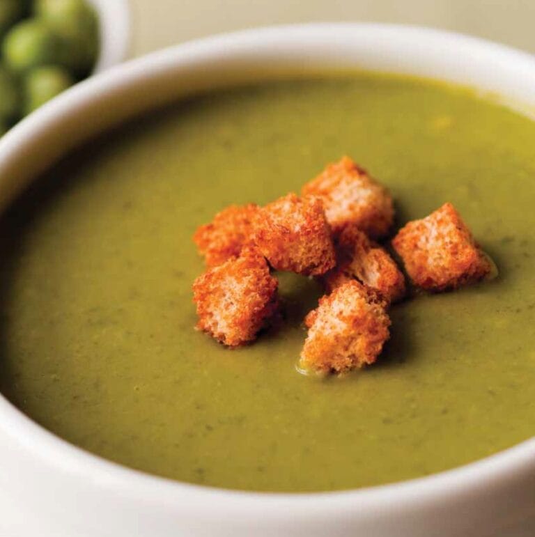 Sopa de Ervilha com Croutons Integrais de Alecrim na Airfryer