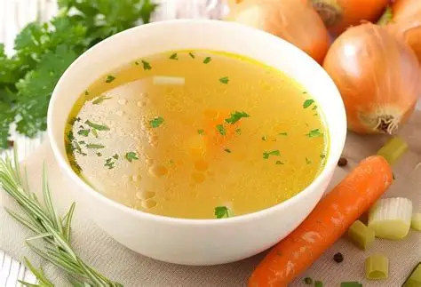 Caldo de Legumes para Risoto — Base clássica, aromática e infalível