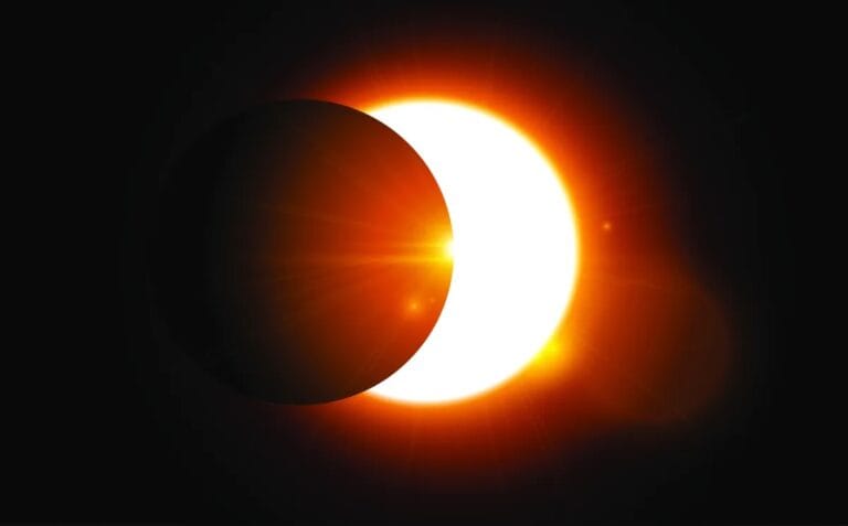 Eclipse Solar Total de 12 de Agosto de 2026: O Fenómeno Raro que Portugal Esperou Mais de Um Século